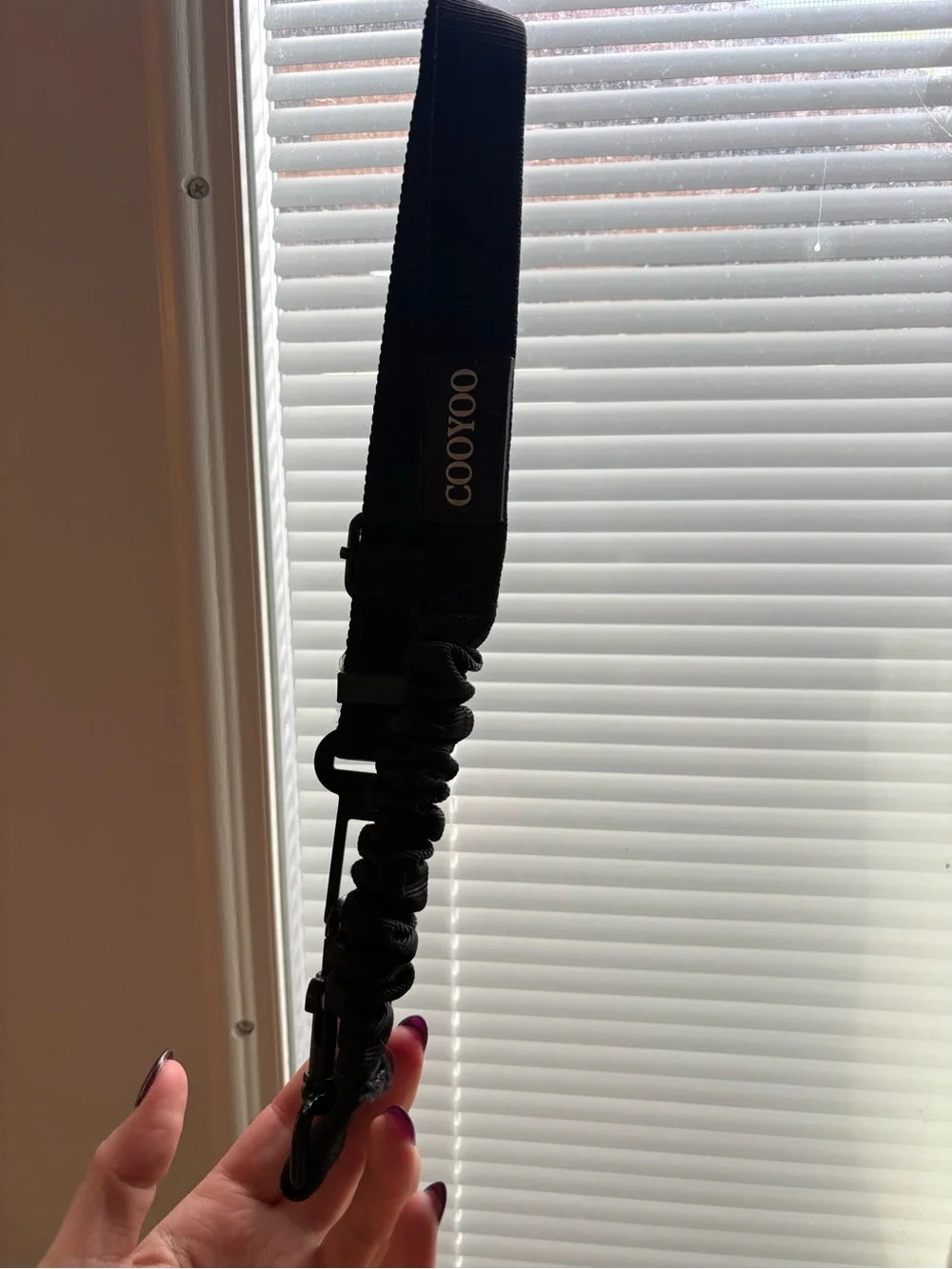 Bungee Anti-Shock Pet Seatbelt Leash